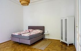 Vienna City Apartment University